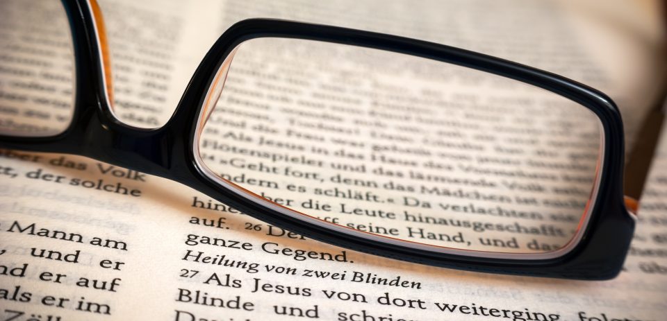 bible-book-close-up-267513